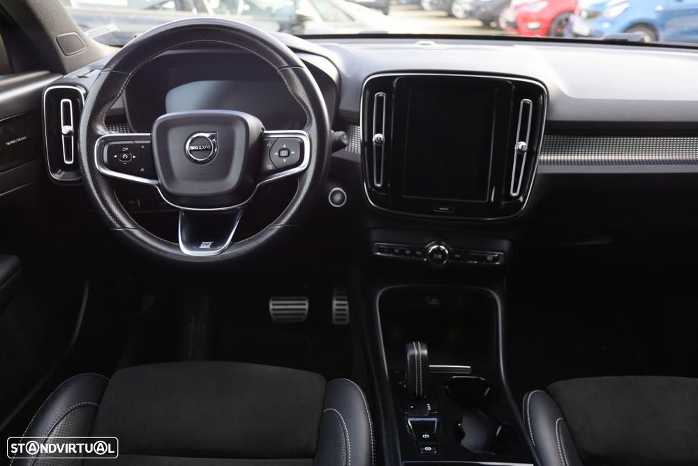 Volvo XC 40 - 20