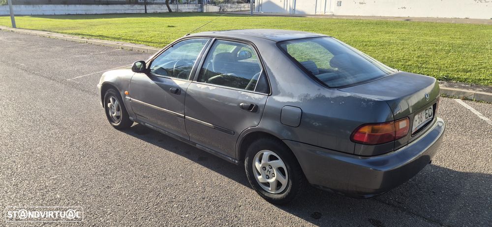 Honda Civic 1.5 LSi 16 V - 6