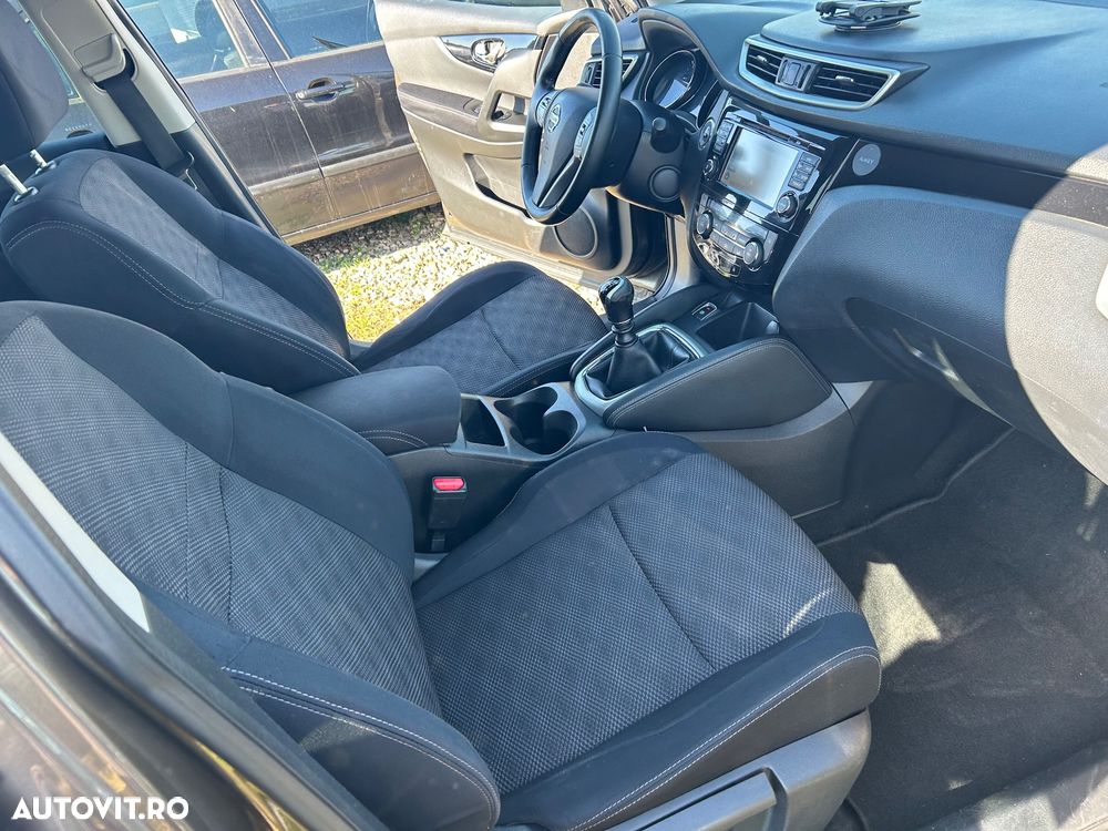 Nissan Qashqai 1.5 DCI Start/Stop Tekna - 16