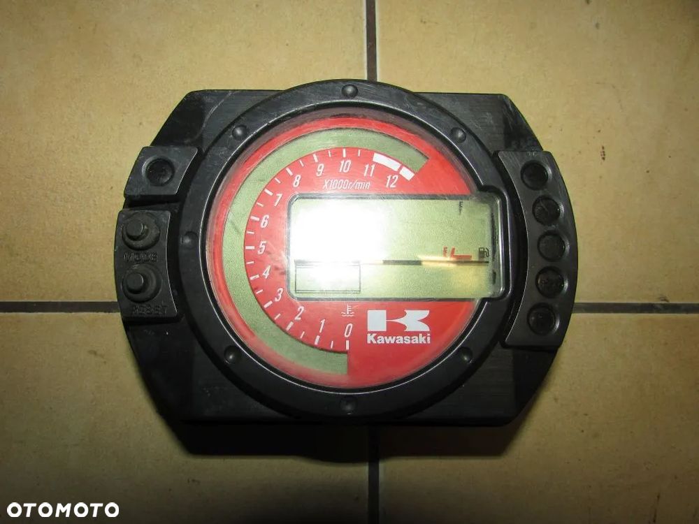 Kawasaki Z1000 03-06 licznik zegary - 1