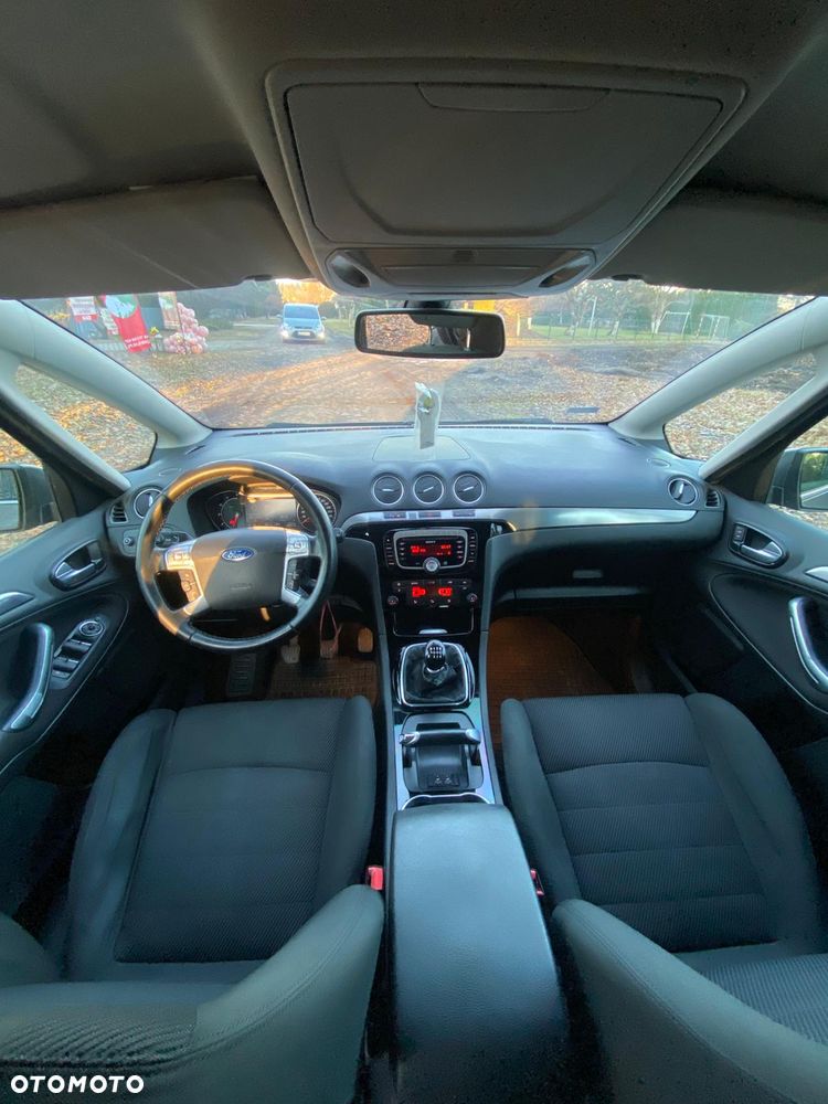 Ford S-Max 2012 photo 5
