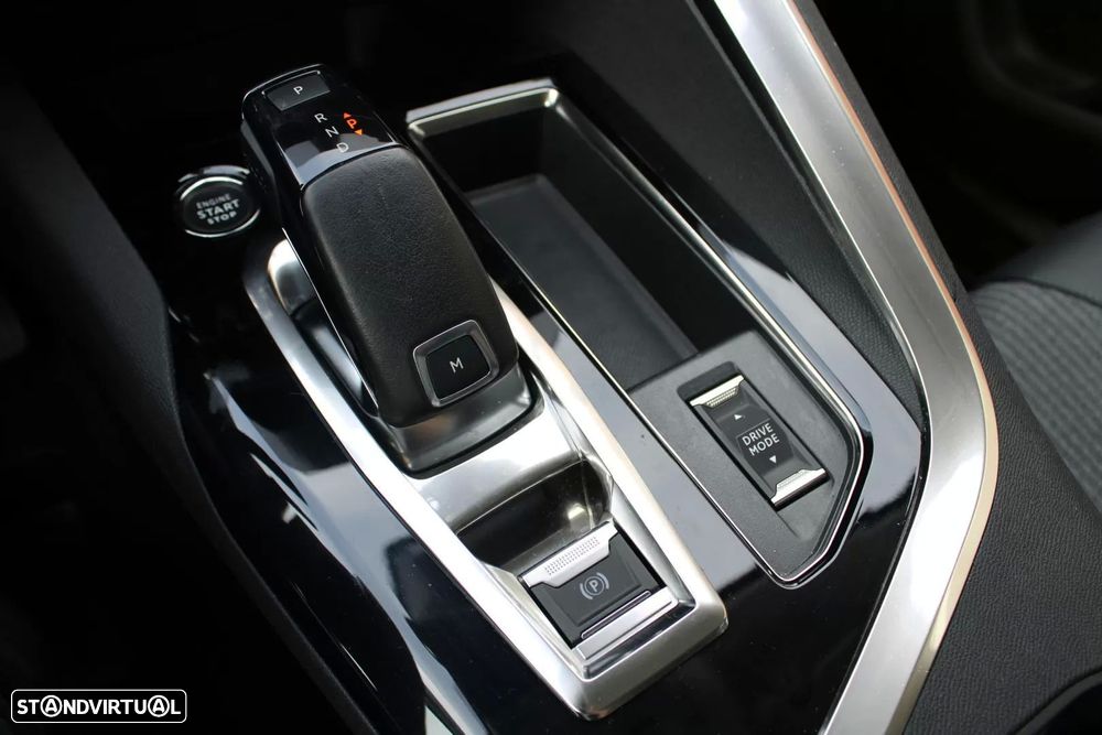 Peugeot 3008 1.5 BlueHDi Allure EAT8 - 27