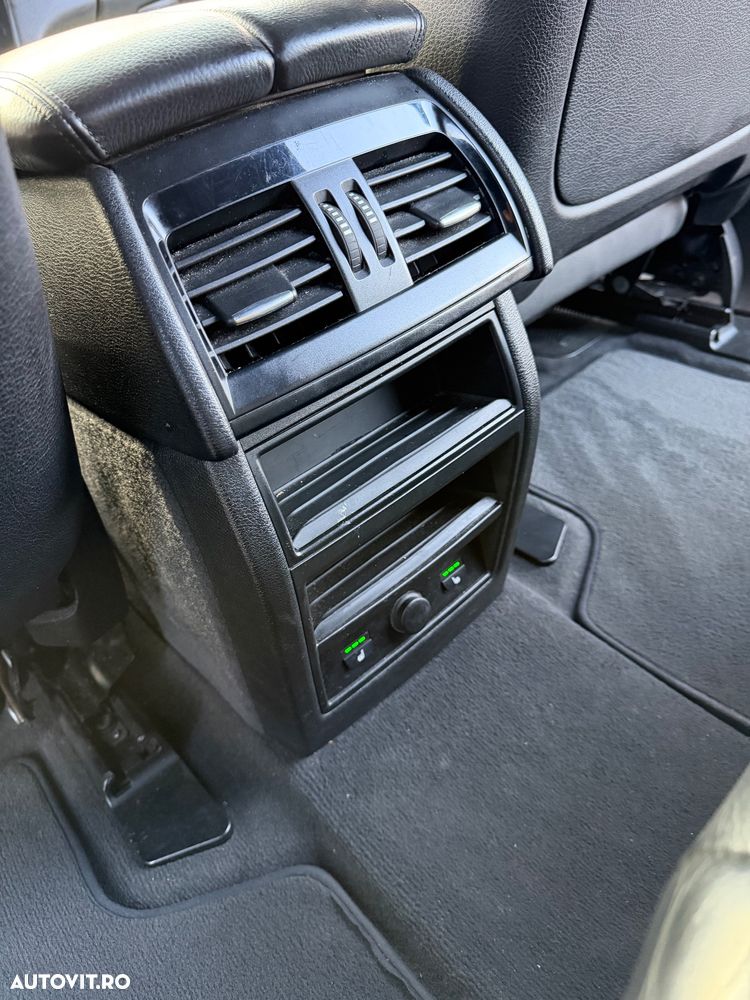 BMW X5 xDrive40d - 16