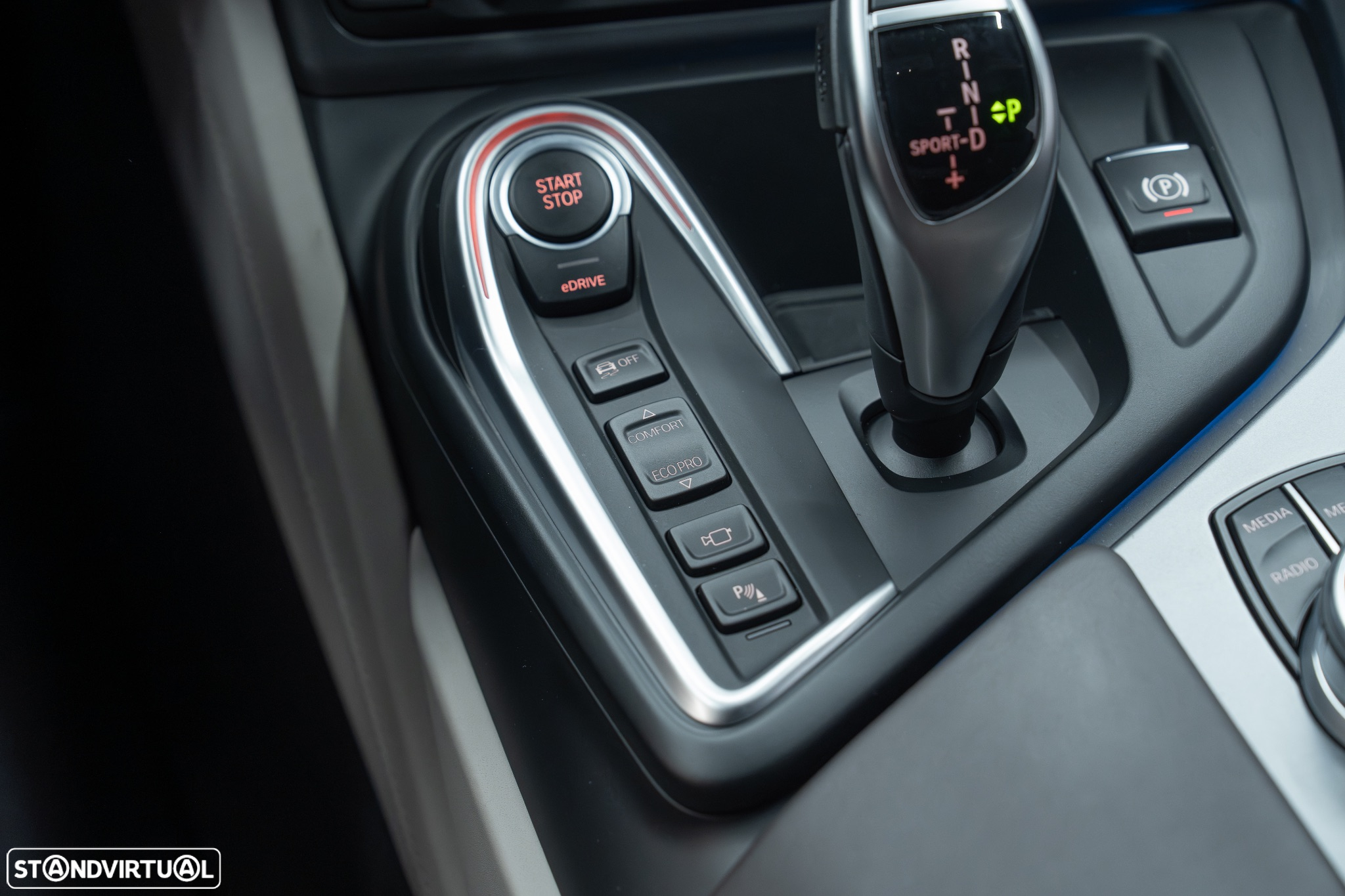 BMW i8 Standard - 21