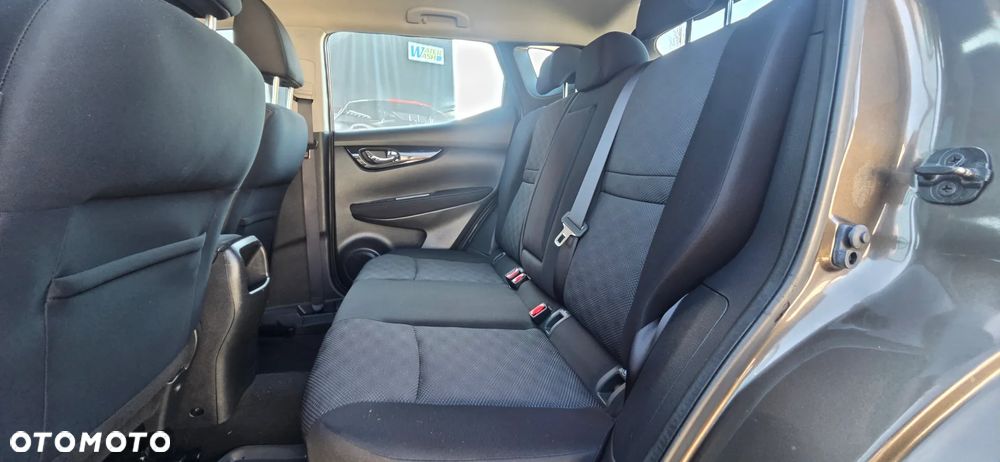 Nissan Qashqai 1.6 DCi Tekna+ - 32