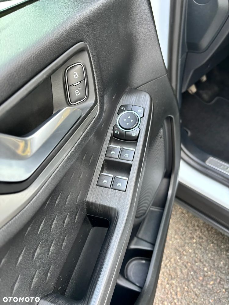 Ford Kuga 1.5 EcoBoost FWD Titanium ASS GPF - 9