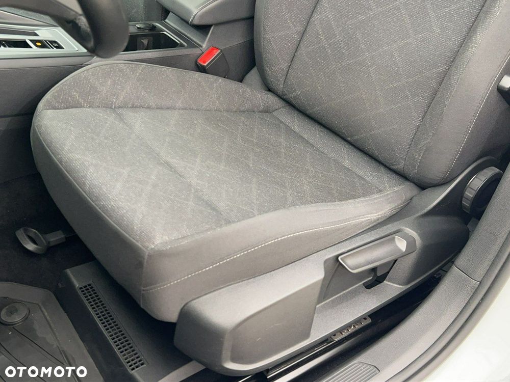 Volkswagen Golf - 19