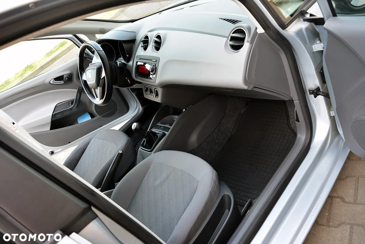 Seat Ibiza 1.2 12V Style - 21