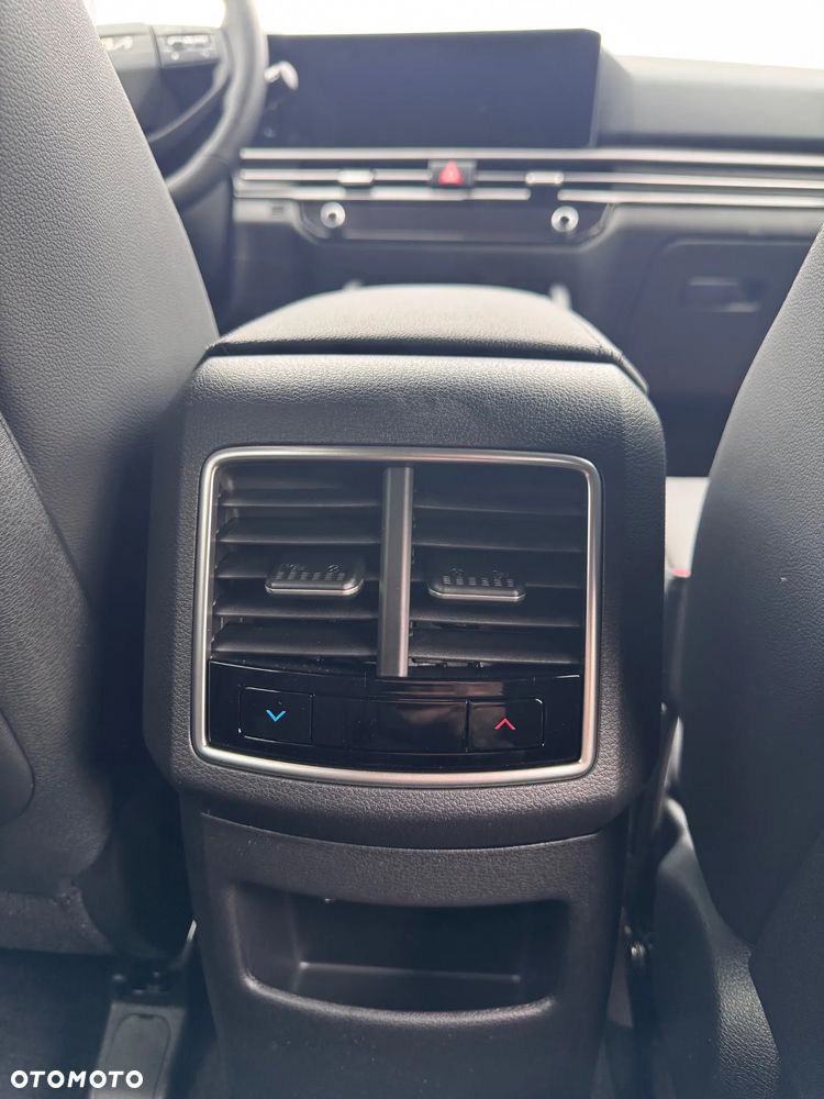 Kia Sportage 1.6 T-GDI HEV Black Edition 2WD - 13