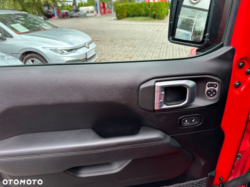 Jeep Wrangler Unlimited GME 2.0 Turbo Sahara - 21