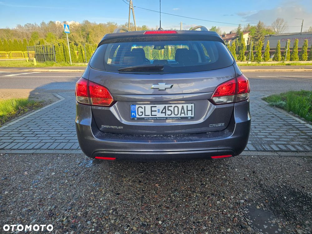Chevrolet Cruze - 14