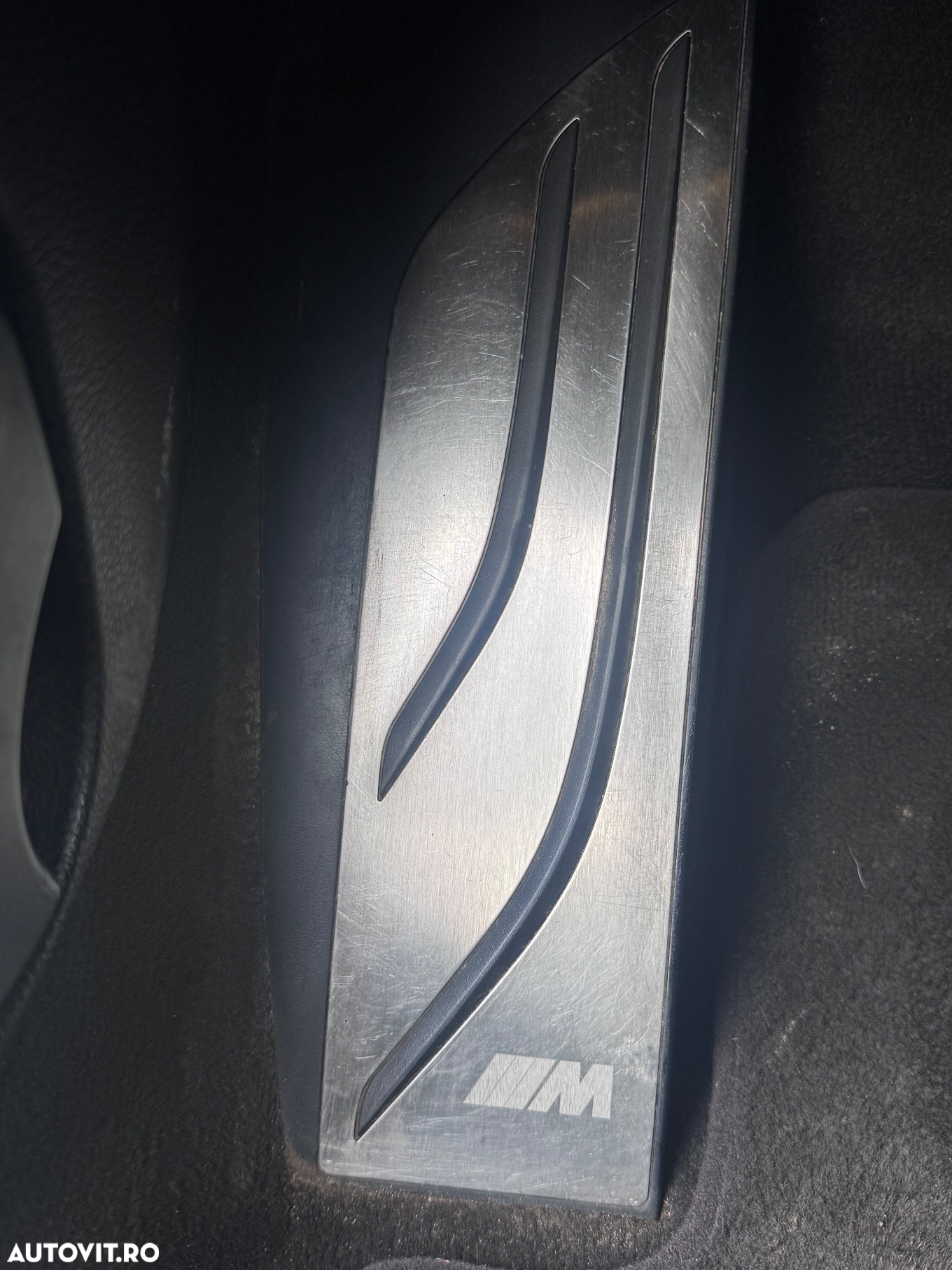 BMW Seria 3 320d DPF Touring Aut. Edition Sport - 14