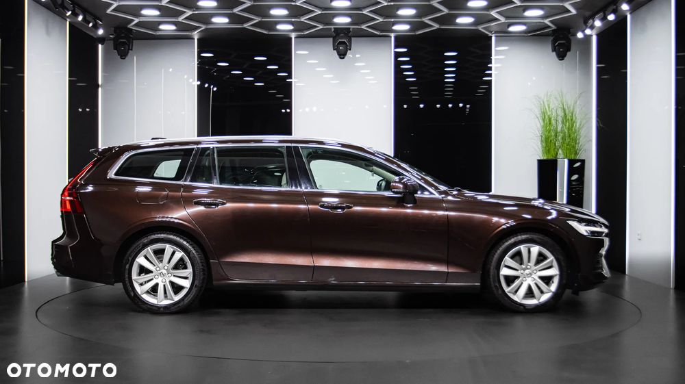 Volvo V60 B4 B Momentum Pro - 9