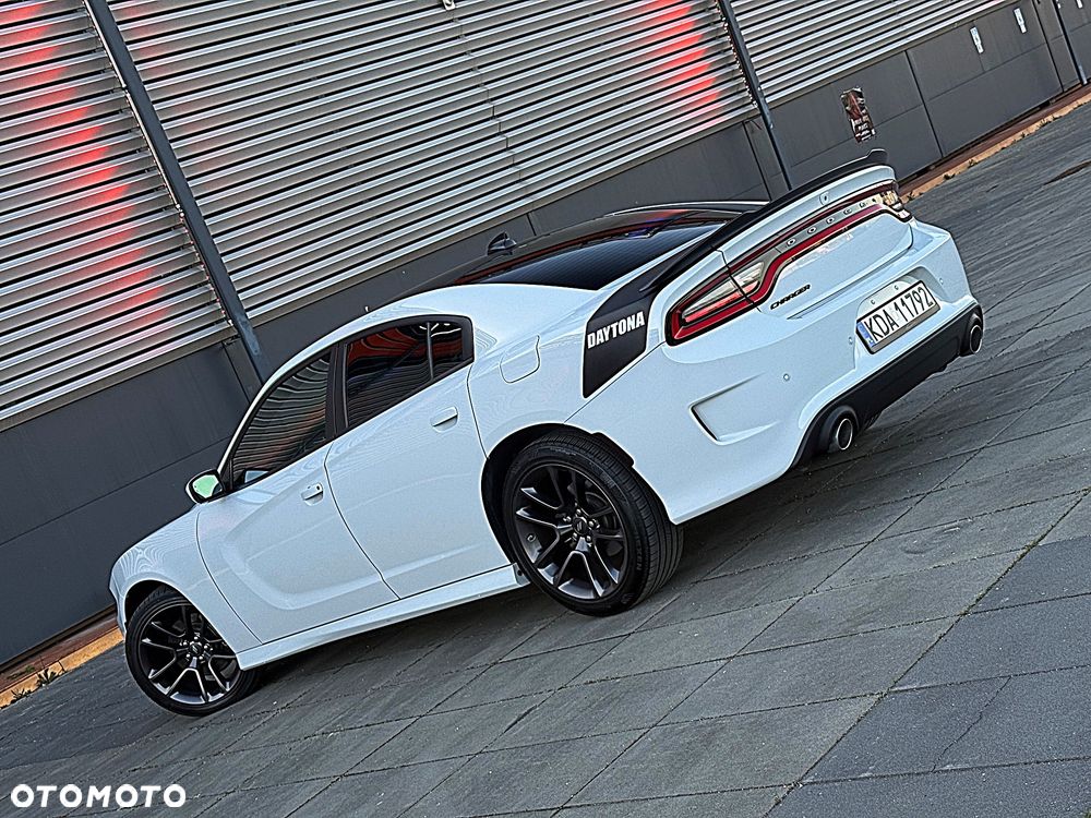 Dodge Charger - 3