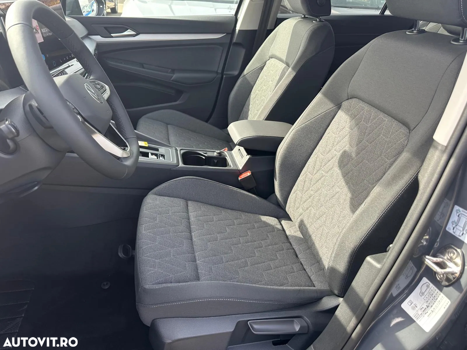 Volkswagen Golf 1.5 TSI eHybrid DSG PHEV Life - 12