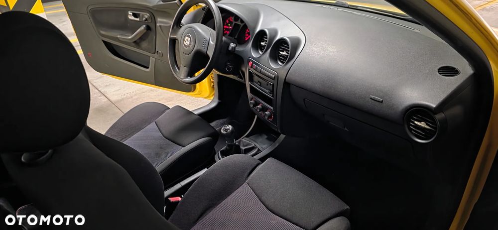 Seat Ibiza 1.4 16V Stella - 13