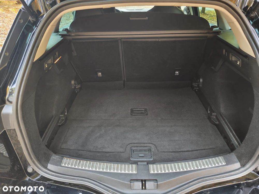 Renault Megane 1.6 TCe GT EDC - 27