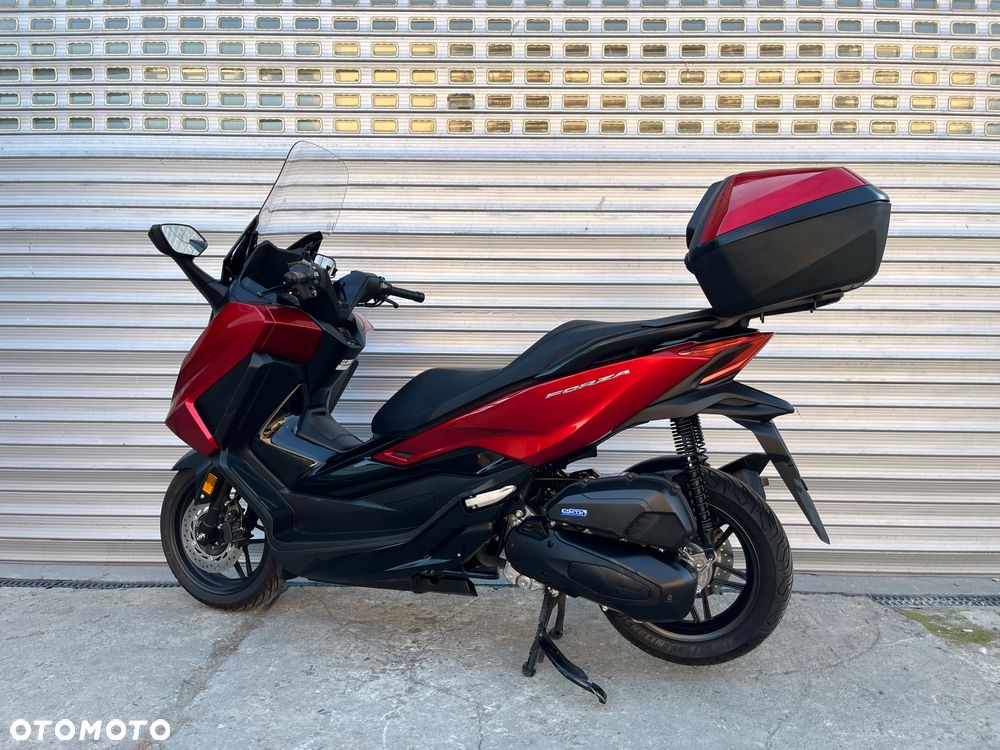 Honda NSS - 12
