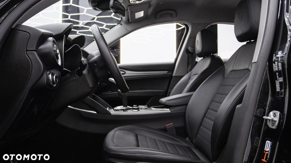 Alfa Romeo Stelvio 2.0 Turbo Sprint Q4 - 19