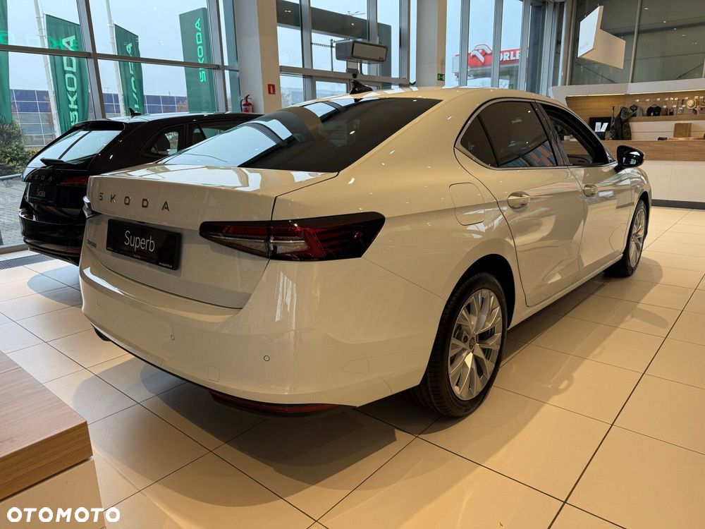 Skoda Superb 2.0 TDI SCR 4x4 Edition 130 DSG - 7