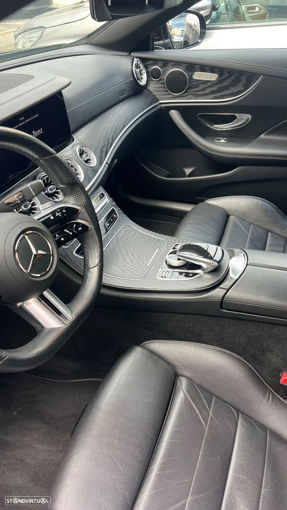 Mercedes-Benz E 220 d Cabrio 4Matic 9G-Tronic AMG Line - 27