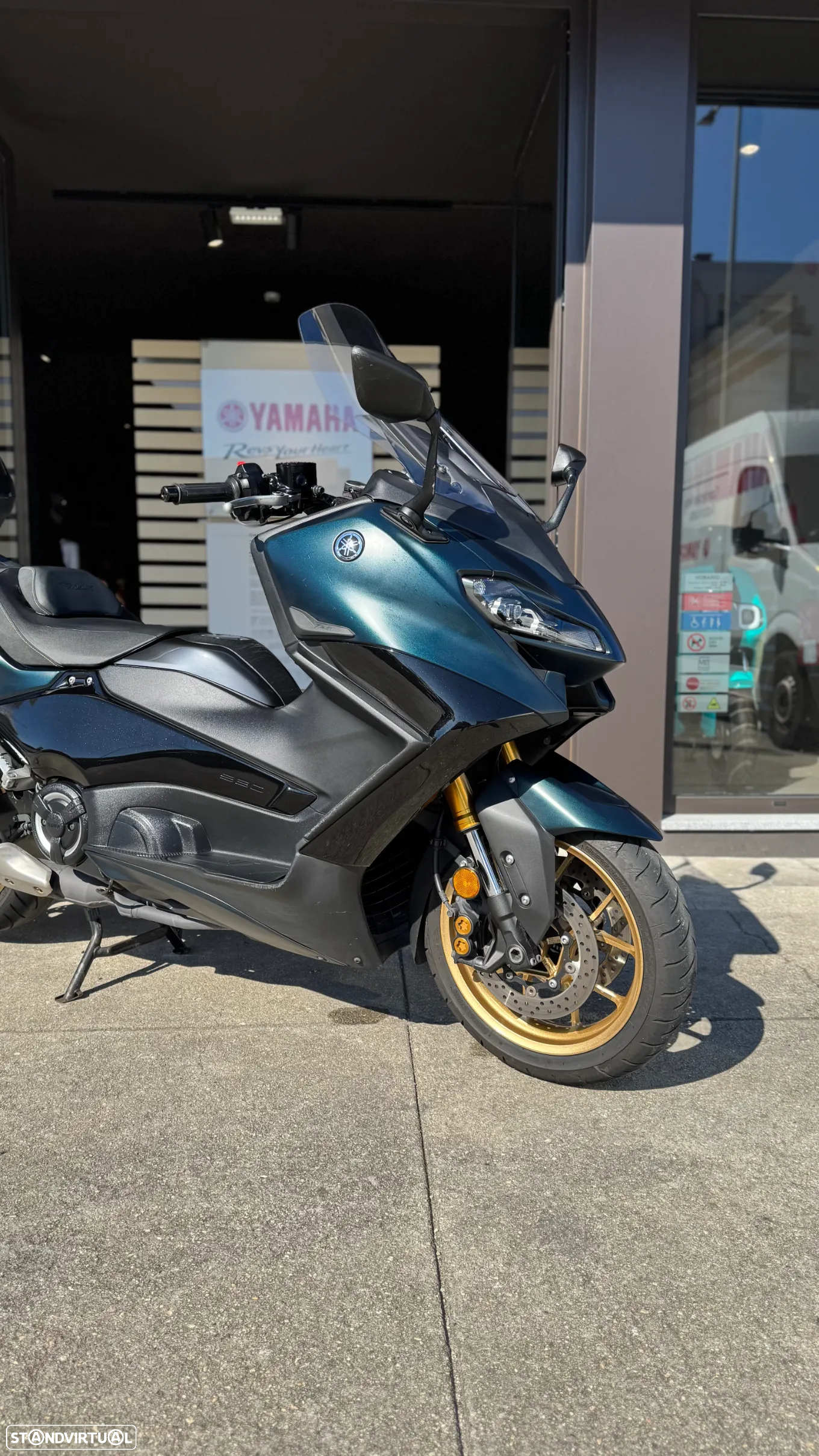 Yamaha TMAX tech Max - 3