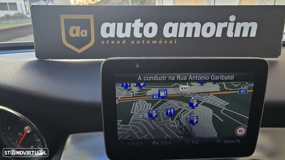 Mercedes-Benz GLA 220 d AMG Line - 28