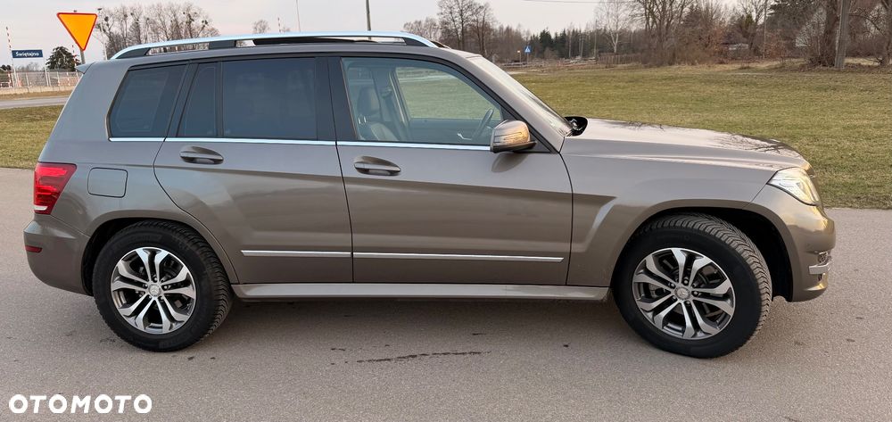Mercedes-Benz GLK 220 CDI DPF 4Matic BlueEFFICIENCY 7G-TRONIC SPORT EDITION - 8