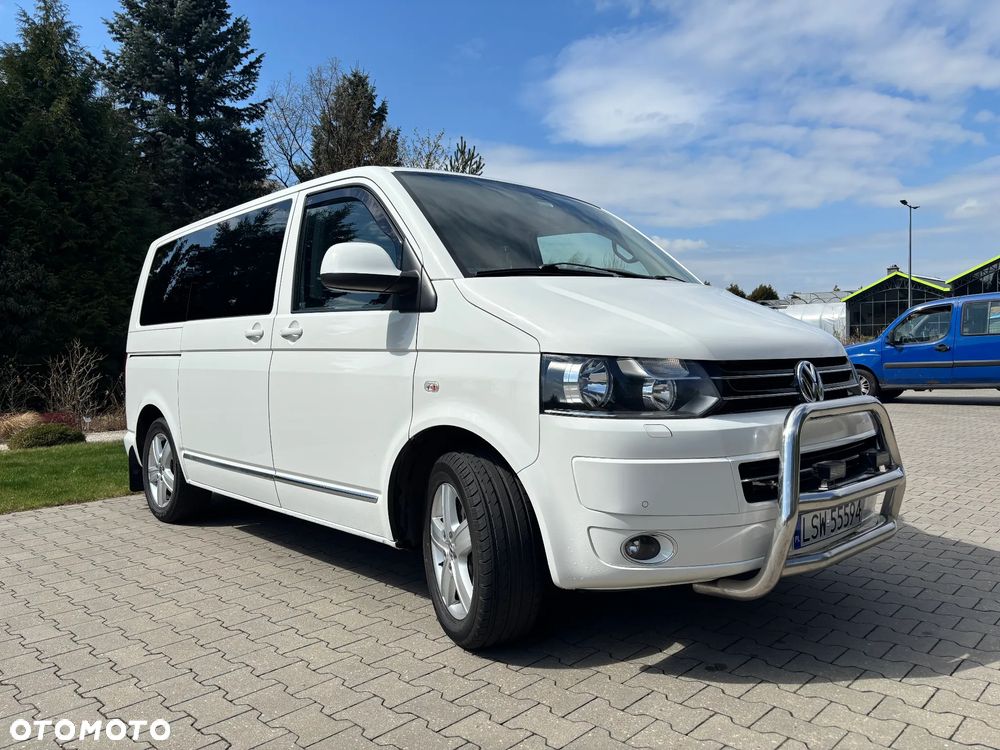 Volkswagen Multivan - 2