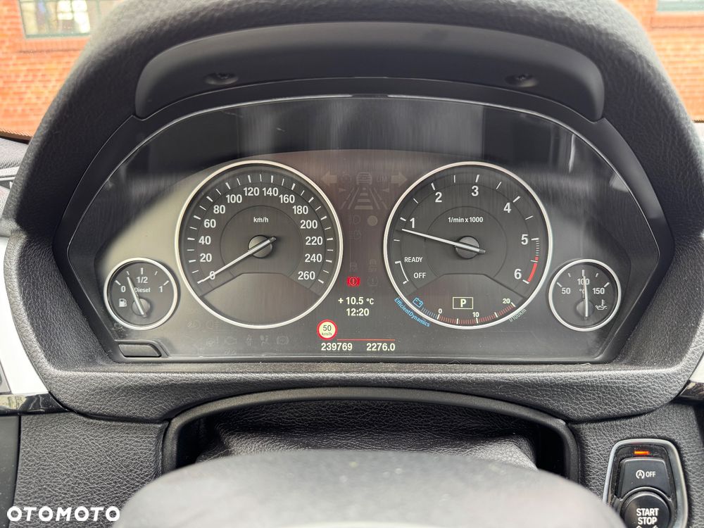 BMW Seria 3 318d - 20