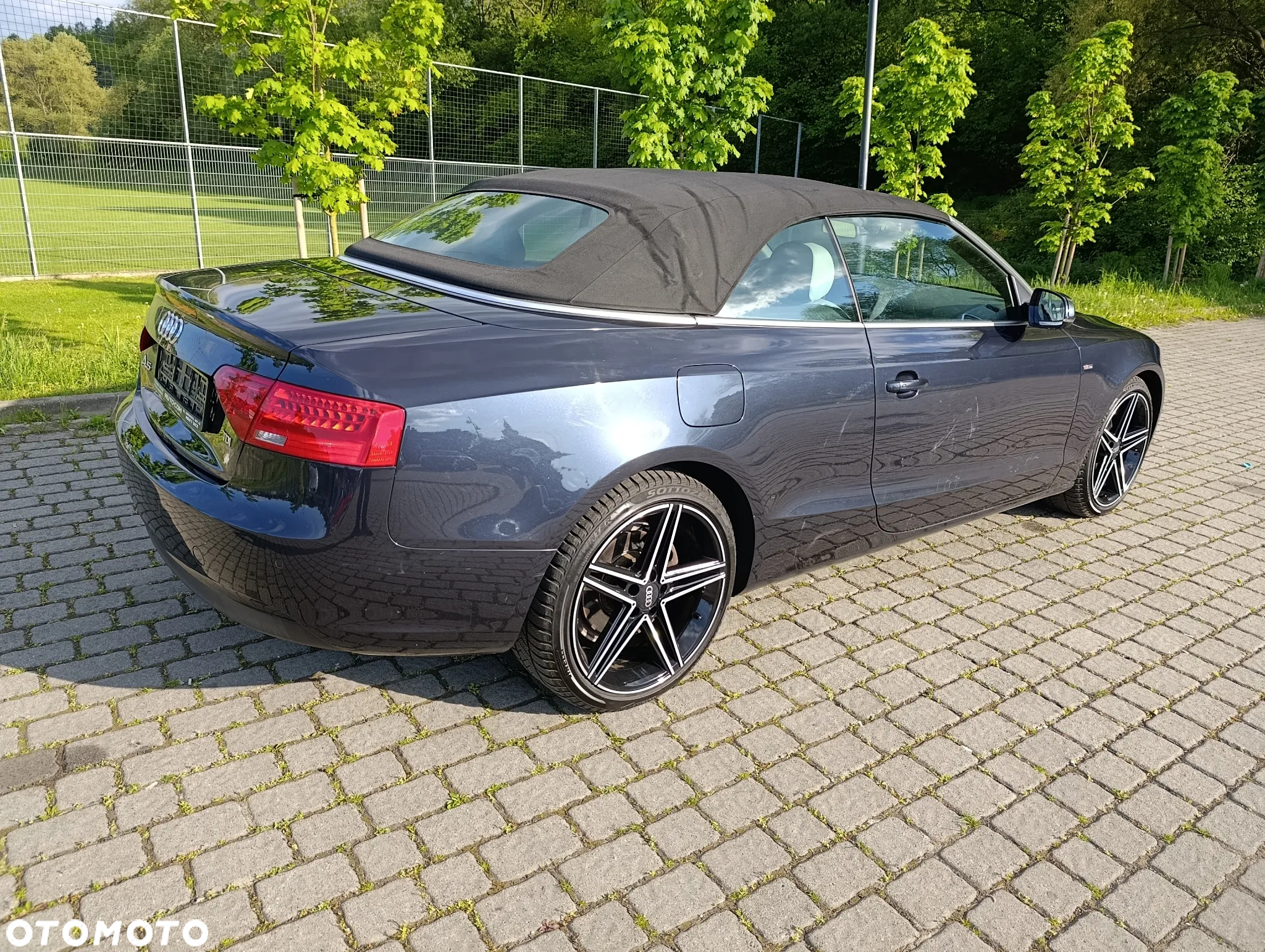 Audi A5 Cabrio 2.0 TDI DPF multitronic - 4