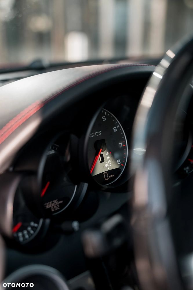 Porsche Cayenne GTS - 28