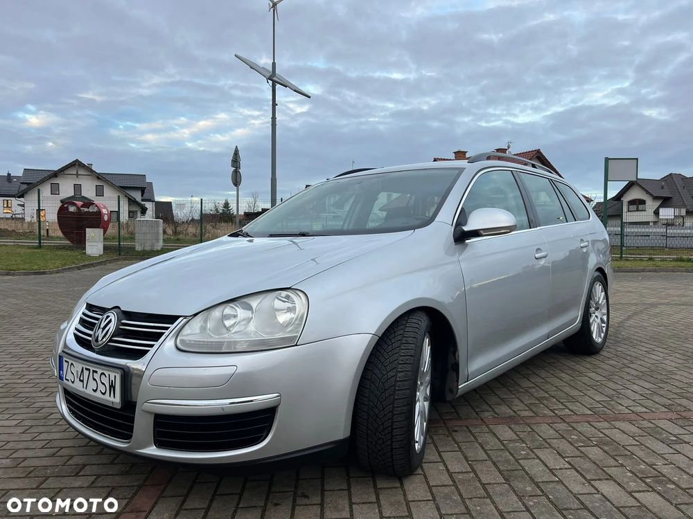 Volkswagen Golf 2.0 TDI DPF Comfortline - 5