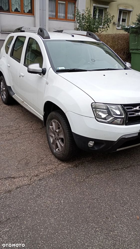 Dacia Duster 1.6 SCe Laureate S&S - 6