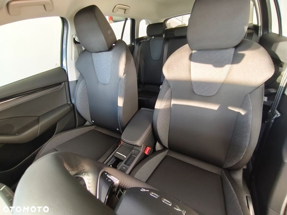 Skoda Octavia 1.5 TSI Drive Selection - 7