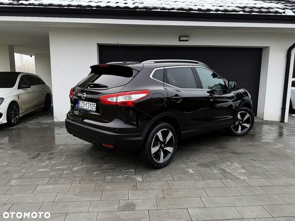 Nissan Qashqai 1.2 DIG-T N-Connecta EU6 - 15