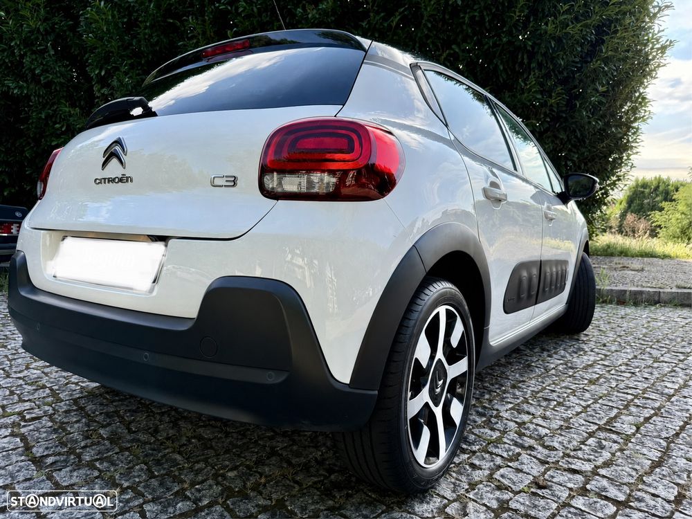 Citroën C3 1.2 PureTech Shine - 3