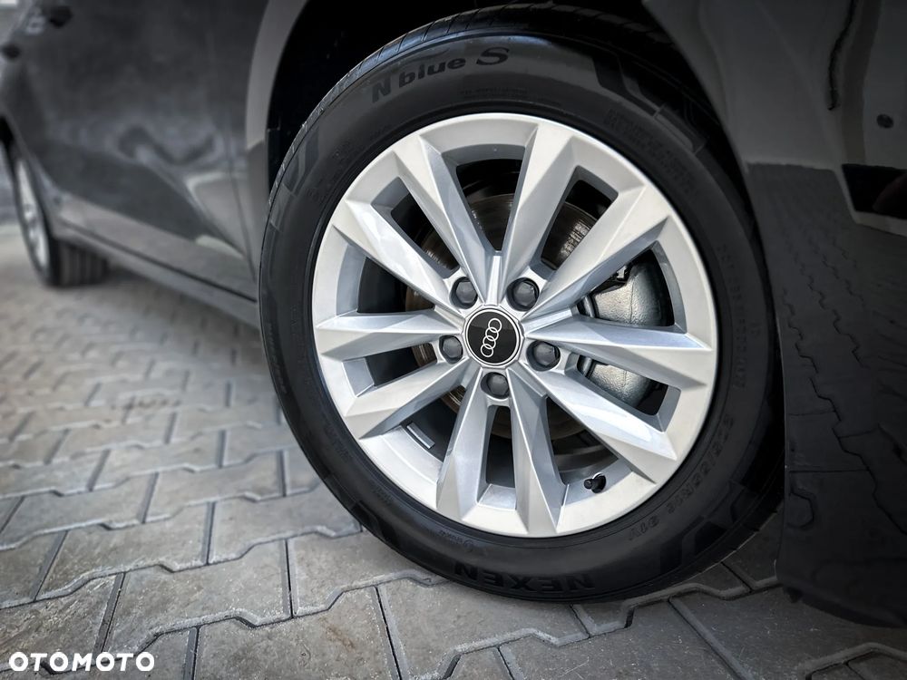 Audi A3 Sportback - 13