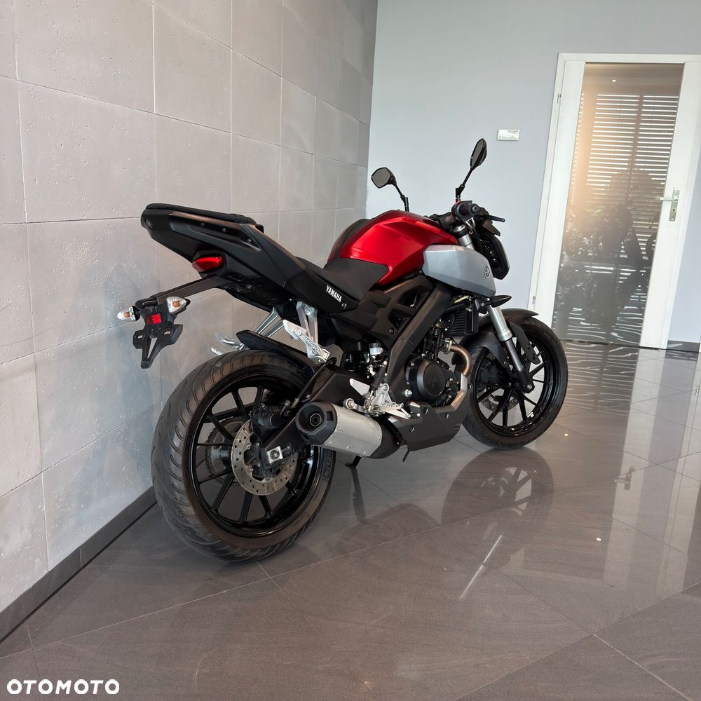 Yamaha MT - 3