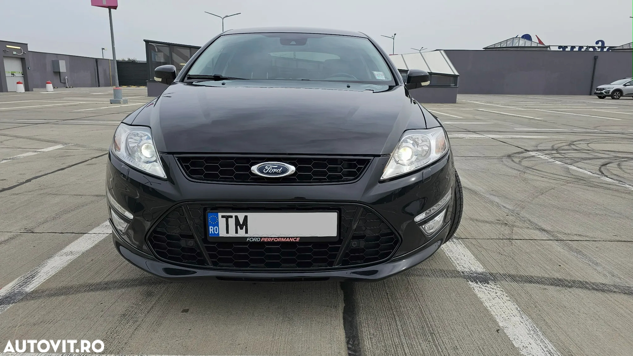 Ford Mondeo 2.0 TDCi Powershift Business Class - 10