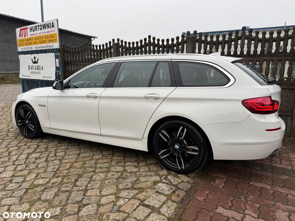 BMW Seria 5 525d - 16