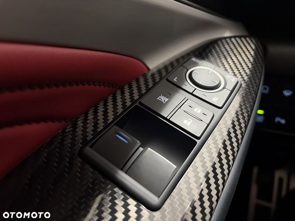 Lexus RC F Elegance - 17