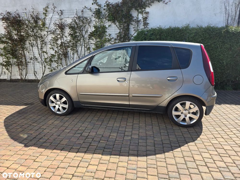 Mitsubishi Colt 1.3 Motion Plus - 8