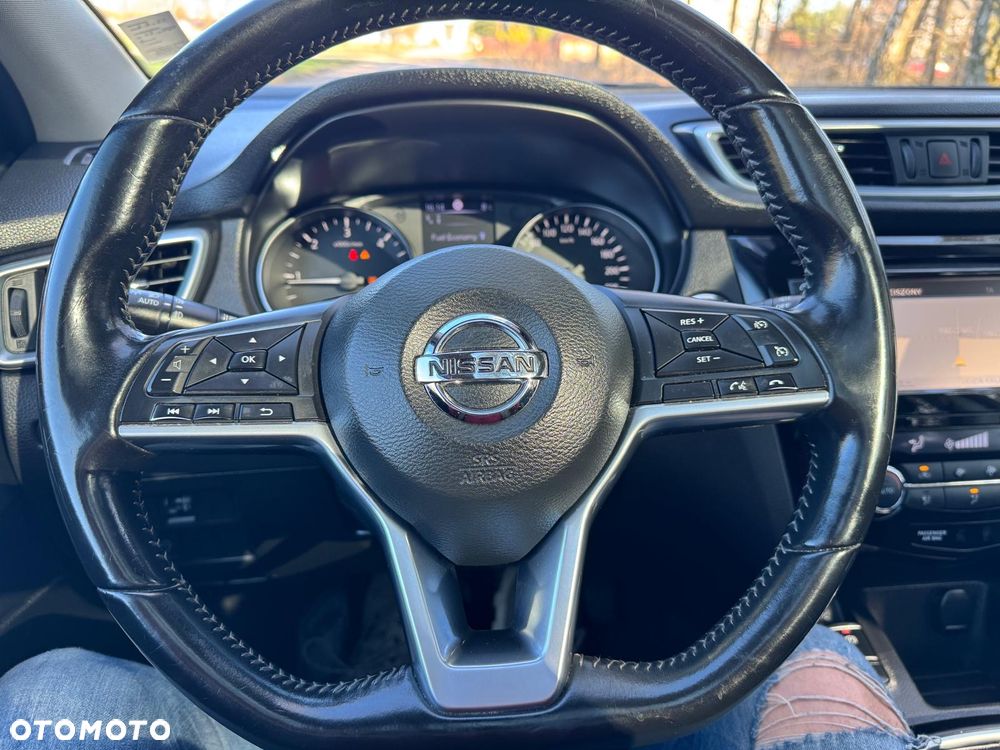Nissan Qashqai 1.5 dCi N-Connecta - 13