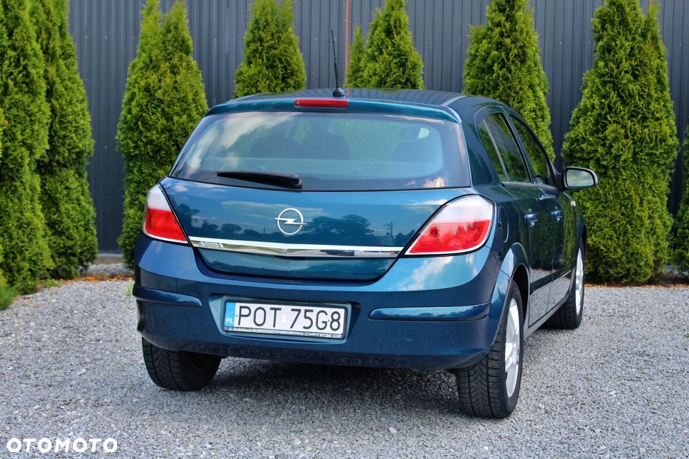 Opel Astra 1.6 - 10
