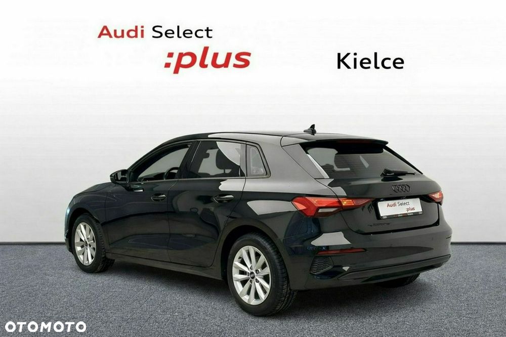 Audi A3 Sportback - 3