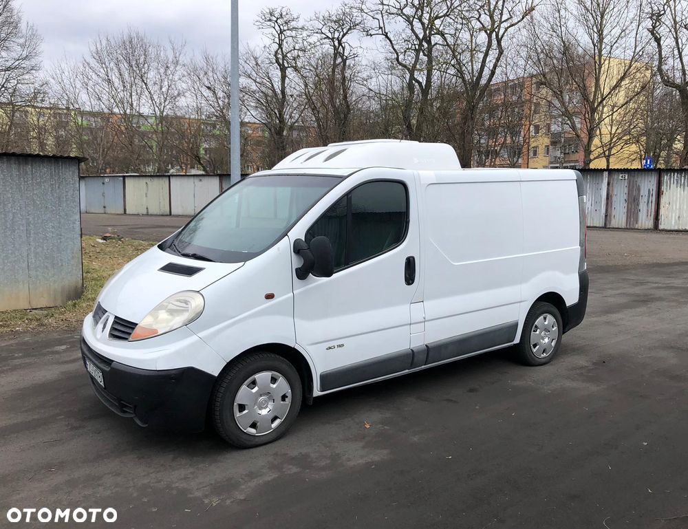 Renault Trafic - 1