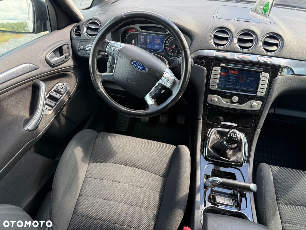 Ford S-Max 2.0 TDCi DPF Titanium X - 35
