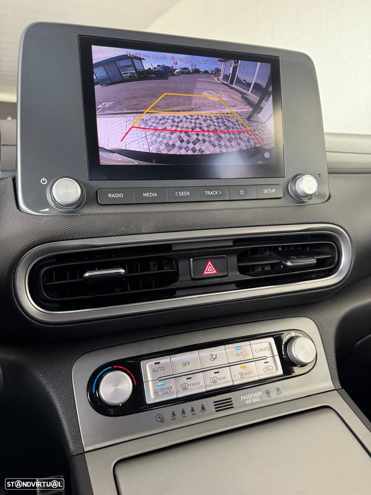 Hyundai Kauai 64 kWh Premium - 17