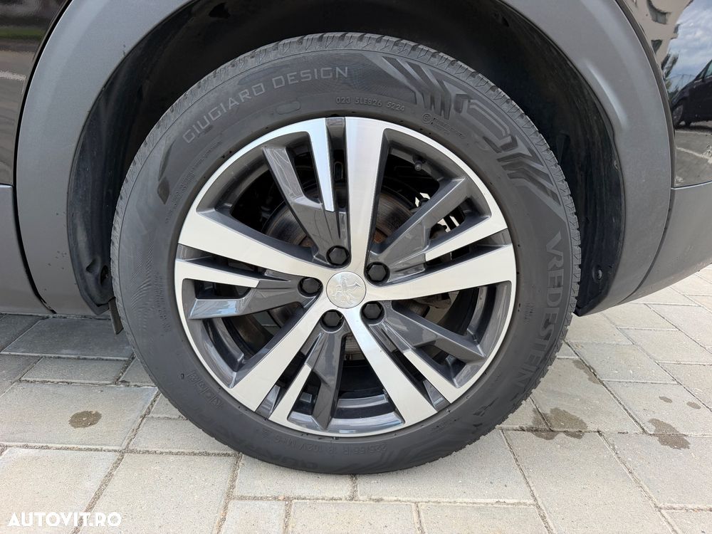 Peugeot 3008 PHEV 225 EAT8 Allure Pack - 24